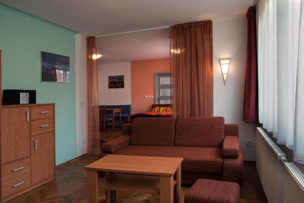 Penzion U Vinoteky Nymburk Quarto foto